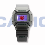 Zegarek Casio G-Shock x Hidden NY DW5600HDN257 (na zdjęciu) ma niestandardowe logo, które świeci na pomarańczowo przez podświetlenie LED. (Źródło zdjęcia: Casio)