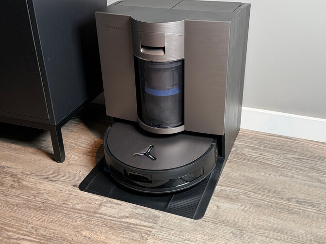 csm_Ecovacs-Deebot-X11-