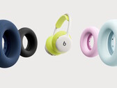 The Beats 360 headphones can be fitted with a vareity of colorful UltraPlush or breathable Performance Knit ear cushions.