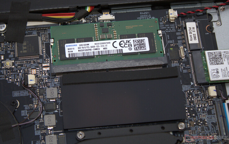 The RAM runs in dual-channel mode.