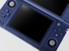 The Anbernic RG DDS in one of its three launch colours.