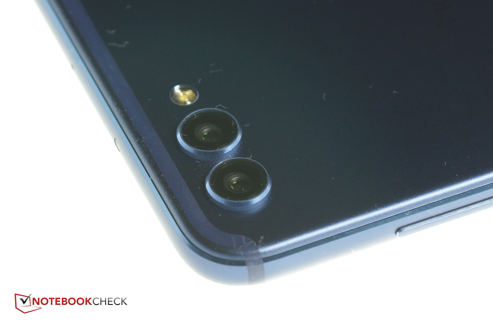 Honor View 10 Smartphone Review Notebookcheck Net Reviews