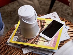 The discounted Bose SoundLink Revolve+ II speaker occupies roughly the same space as a Stanley tumbler. (Image source: Bose)