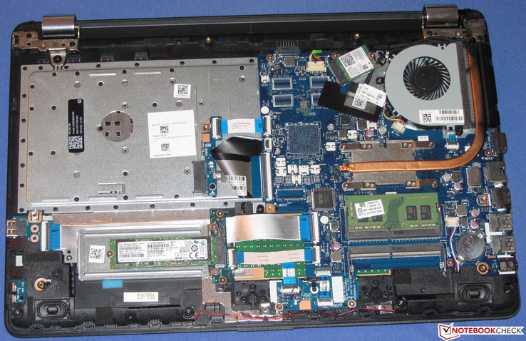 A view of the internal components