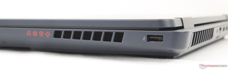 Right: USB-A (5 Gbitps)