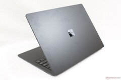 Microsoft Surface: Security concerns responsible for the lack of Thunderbolt & upgradable RAM (allegedly)