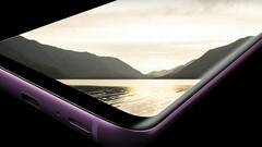 The Samsung Galaxy S10 Plus 512 GB version will also be available in Ceramic Black. (Source: TechRadar)