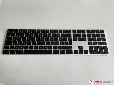 Magic Keyboard with Touch ID and numeric keypad