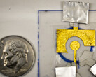 An image of the new electrochemical sensor developed by MIT researchers (Image source: MIT researchers; edited)