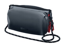 The OnePlus Crossbody Bag is currently only available in China. (Image source: OnePlus)