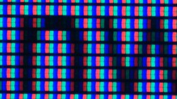 Sharp subpixel array