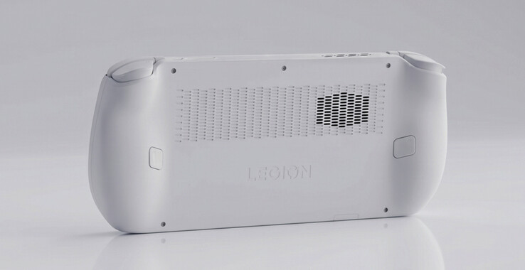 The Legion C700 measures 293 x 117 x 15 mm.