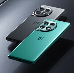 OnePlus will offer the Ace 2 Pro in its convential green and black colour options. (Image source: OnePlus)