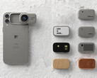The "restrained" nature of this design addresses the technical limitations of modular phones. Pictured: the concept phone. (Image source: Mechanical Pixel)