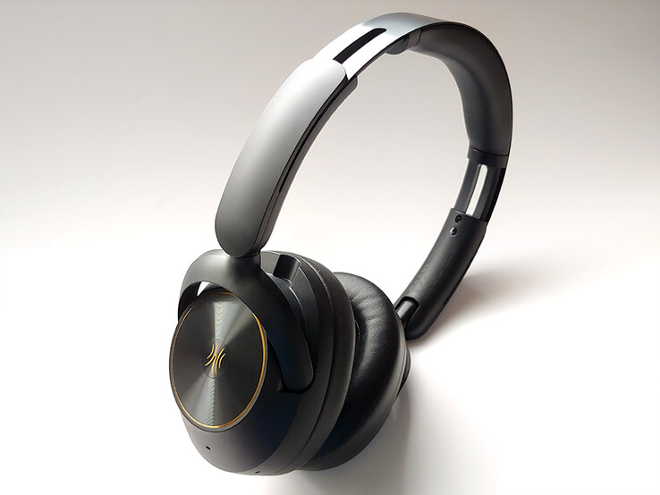 The OneOdio Focus A6 ANC performance is very good, while the Wind and Transparency modes could be better. (Image source: Notebookcheck)