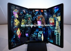 Samsung Display has shown its latest foldable innovations again, this time at CES 2022. (Image source: @sondesix)