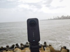 The Insta360 X6 comes with a compact design