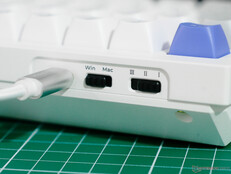 Keychron Q1 HE 8K profile and OS switches.