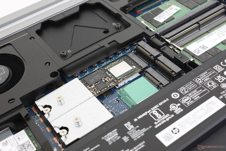 Up to four internal PCIe4 x4 M.2 2280 SSDs are supported. Two drives are stacked vertically to save on space