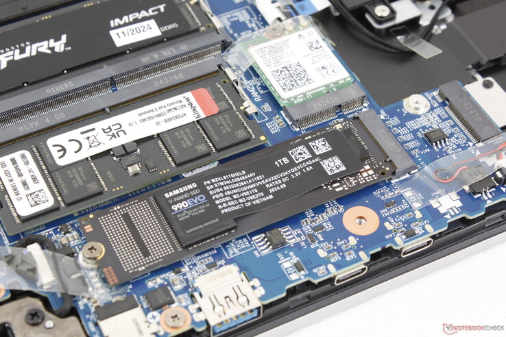 Primary SSD with thermal pad removed