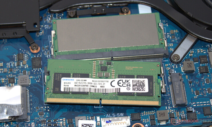 The RAM runs in dual-channel mode.