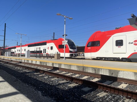 Parked Caltrain EMUs (Stadler Kiss) waiting for service during Display Week in May 2024 (Image source: Andreas Sebayang)