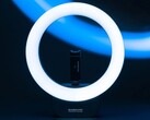 The SANDMARC Ring Light - Wireless Edition has up to 350 lux brightness. (Image source: SANDMARC)