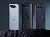 Some up-to-date ROG Phones. (Source: Asus)