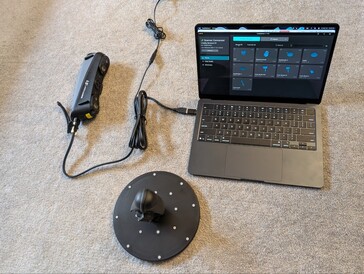 Sermoon S1 connected to a MacBook Air with subject on Creality turntable (sold separately)