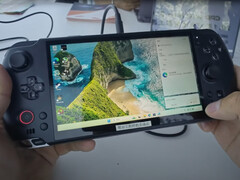 The GPD Win 5 looks like an oversized GPD Win 4 with repositioned buttons. (Image source: GPD)