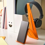 IKEA’s new orange Möjlighet Headset/tablet stand