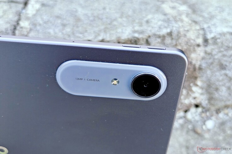 The Lenovo Idea Tab Pro Gen 2 features a metal chassis and a 13MP camera on the rear.