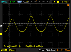 OLED flickering (display brightness > 22%: 574.7 - 606.1 Hz)