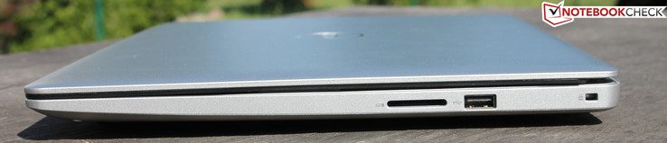 right: card reader, USB 3.0, Kensington Lock