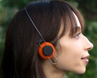 The Final Porta on-ear headphones are designed to be lightweight using an Air Wire structure.
