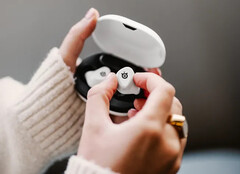 SteelSeries Arctis GameBuds gaming earbuds (Image source: SteelSeries)