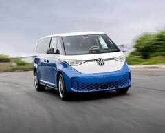 The electric 2025 Volkswagen ID.Buzz (Image source: Volkswagen)