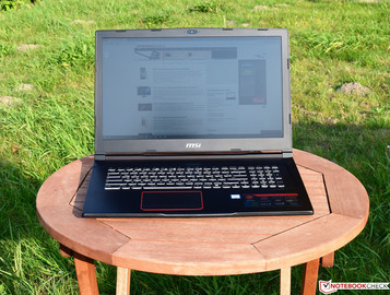 The MSI GE73VR 7RF Raider in sunlight