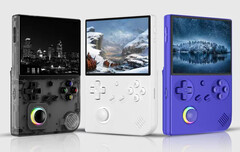 Anbernic&#039;s latest gaming handheld is unlike a lot of its other recent releases. (Image source: Anbernic)