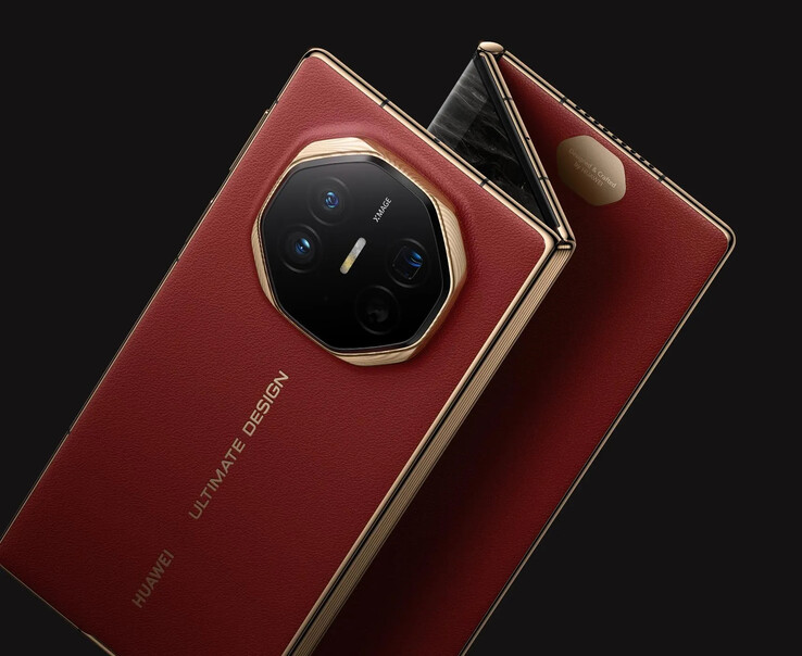Huawei is the only company that has managed to mass produce a 'tri-fold' smartphone so far. (Image source: Huawei)