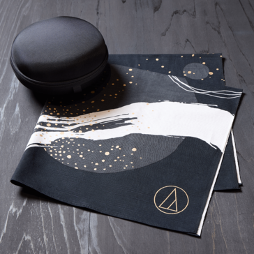 Only 200 randomly selected owners of the Audio-Technica ATH-M50x ENSO headphones will receive an ENSO case and Kyoto-dyed furoshiki cloth. (Image source: Audio-Technica)