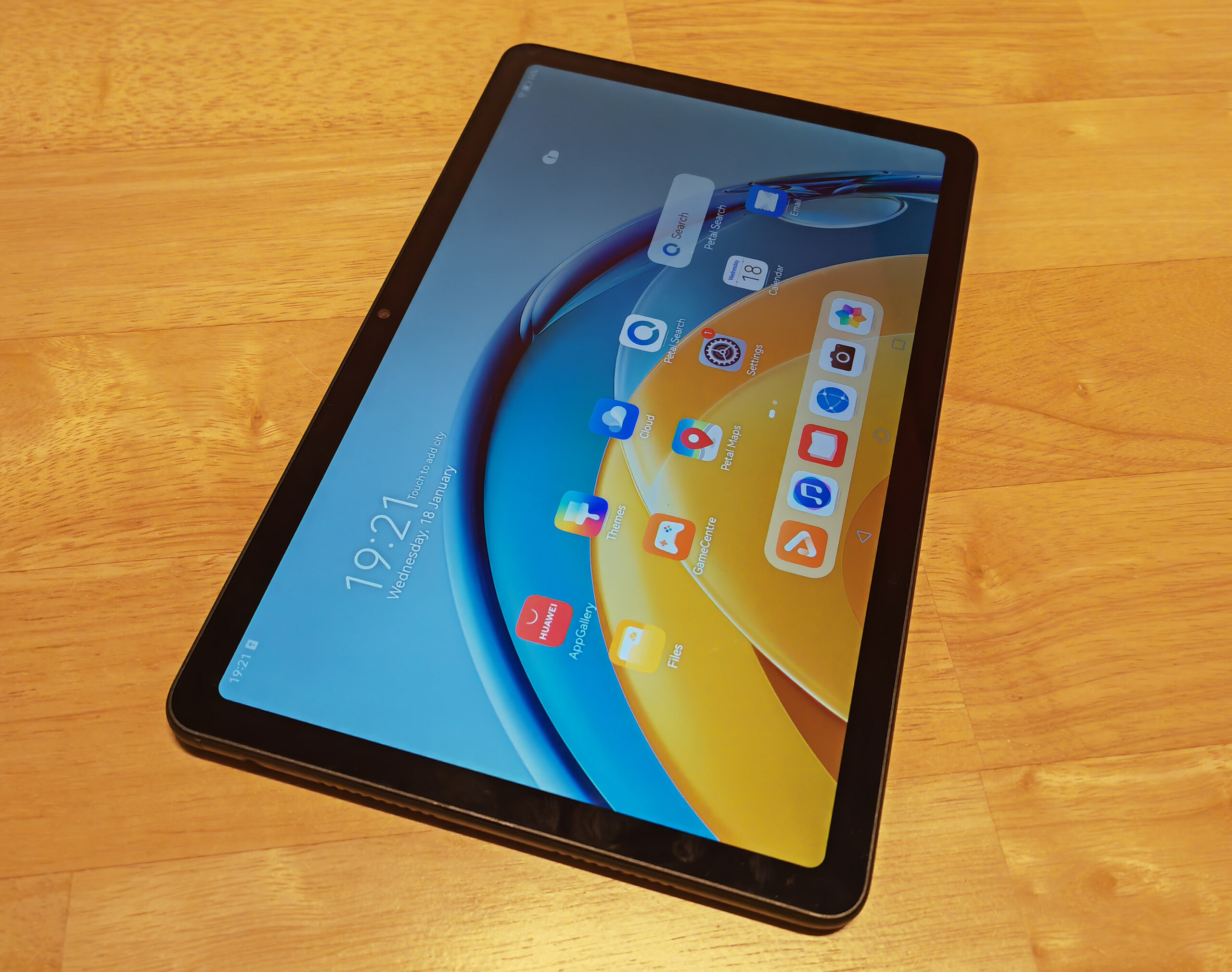 tablet Small - NotebookCheck.net - Huawei Reviews SE battery price, small review MatePad