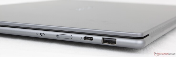Right: Camera switch, Power button, USB-C 4.0 Thunderbolt 4 w/ Power Delivery 3.1 + DisplayPort 2.1, USB-A 3.2 Gen. 1 (5 Gbps)