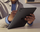 Apple's latest 'Pro' iPads are selling fewer units than expected. (Image source: Apple)