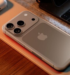 Apple iPhone 17 Pro render. (Image Source: MacRumors)