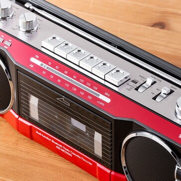 The Sanwa multifunction boombox uses analog dials and buttons for all functions. (Image source: Sanwa Supply)