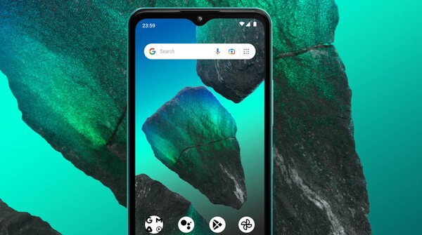 The HMD Aura² has a smaller screen with a lower resolution than its predecessor. (Image source: HMD)