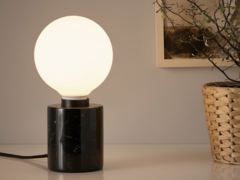 The IKEA Kajplats globe bulbs will join older models like the Tradfri LED bulb (pictured). (Image source: IKEA)
