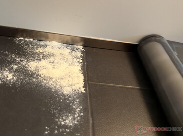 ...but vacuums virtually right up to the edges on either side on smooth floors.