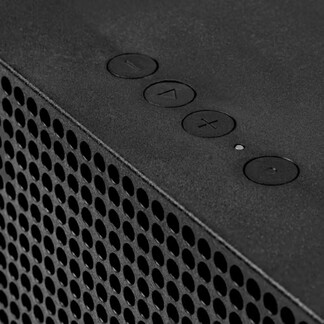 Playback can be controlled using the buttons